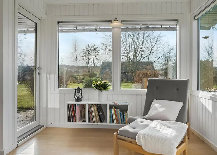 3 Bedroom Gorgeous In Holiday home Stege